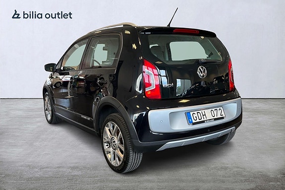 Volkswagen Up! Cross 3 of 5
