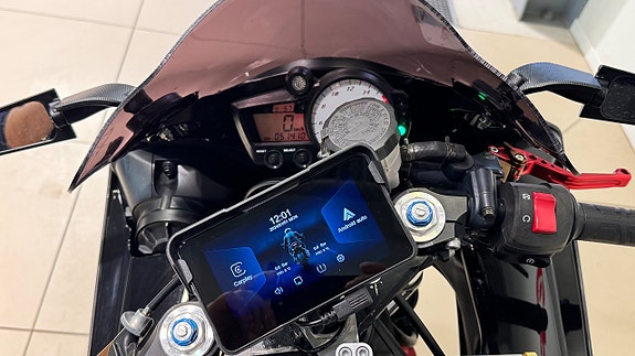Yamaha YZF-R6 0.6 11 of 11