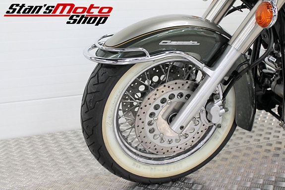 Yamaha XVS1100A Dragstar Vance&Hines 9 of 16