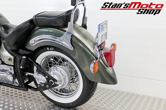 Yamaha XVS1100A Dragstar Vance&Hines 7 of 16