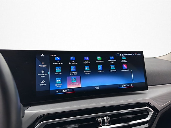 BMW 330e 18 of 30