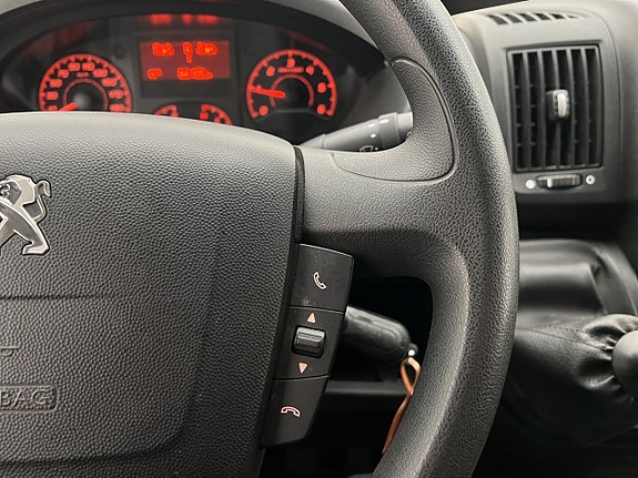 Peugeot Boxer 18 of 26