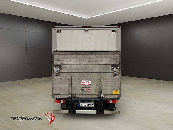 Peugeot Boxer 8 of 26