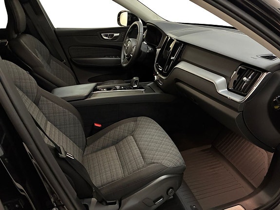 Volvo XC60 4 of 15