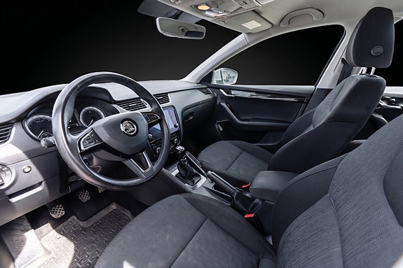 Skoda Octavia 5 of 5