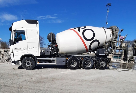 Volvo FH Betongbil, Stävie