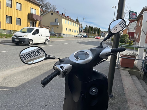Yamaha Neos Moped Klass 1, körs på AM-kort, 1575mil 8 of 10