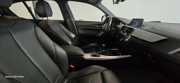 BMW 118i 6 of 9
