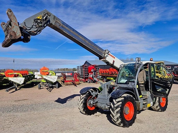 CLAAS Scorpion 7050 Varipower Plus 5 of 24