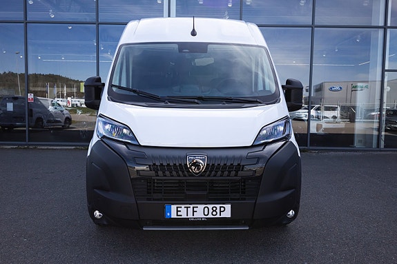 Peugeot Boxer 2 of 17