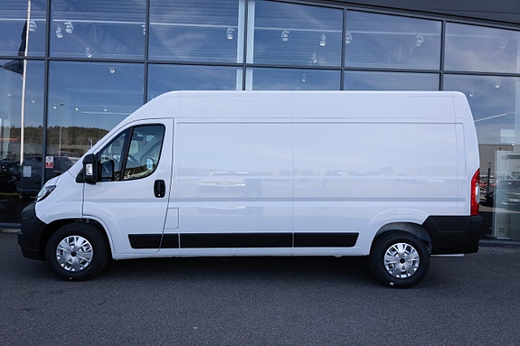 Peugeot Boxer 4 of 17