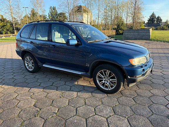 BMW X5 2 of 13