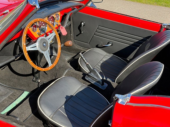 Triumph Spitfire 8 of 19