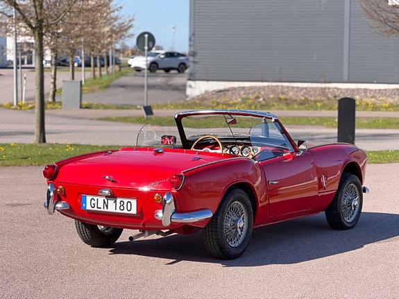 Triumph Spitfire 5 of 19