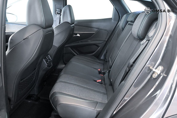 Peugeot 3008 8 of 17