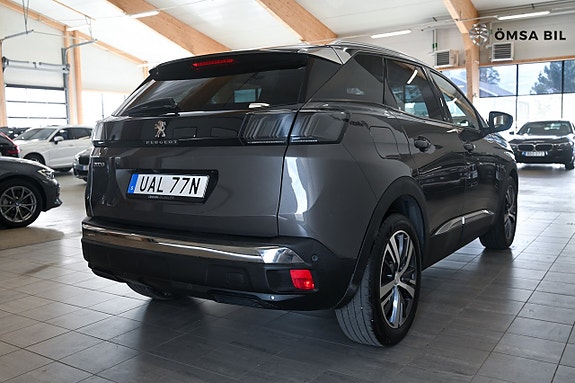 Peugeot 3008 4 of 5