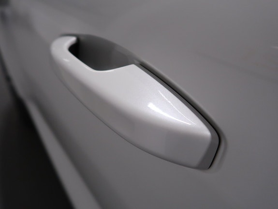 Volvo XC40 16 of 30