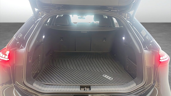 Audi A6 13 of 19