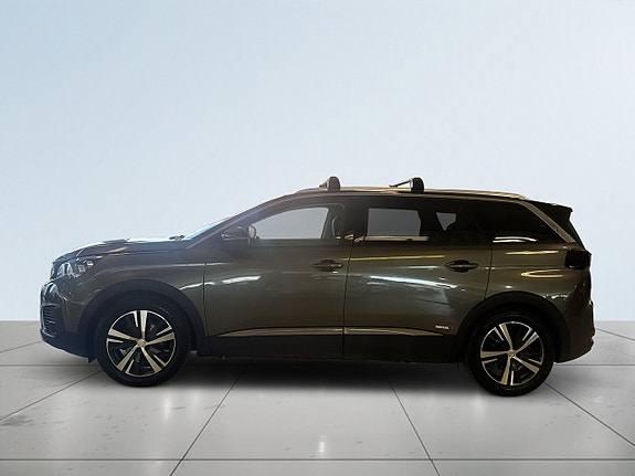 Peugeot 5008 4 of 5