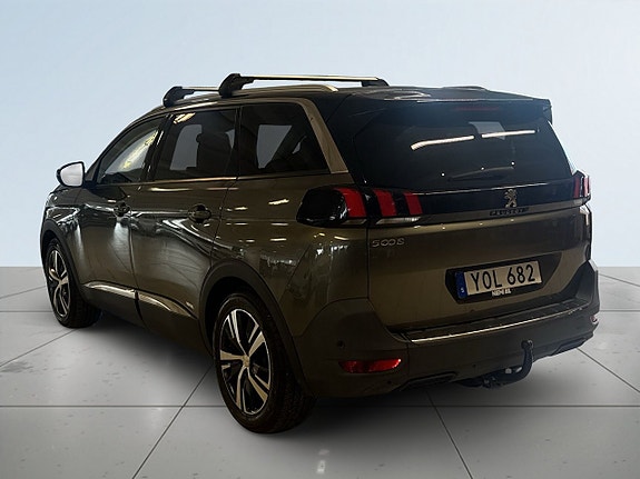 Peugeot 5008 5 of 5