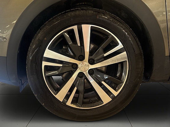Peugeot 5008 15 of 18