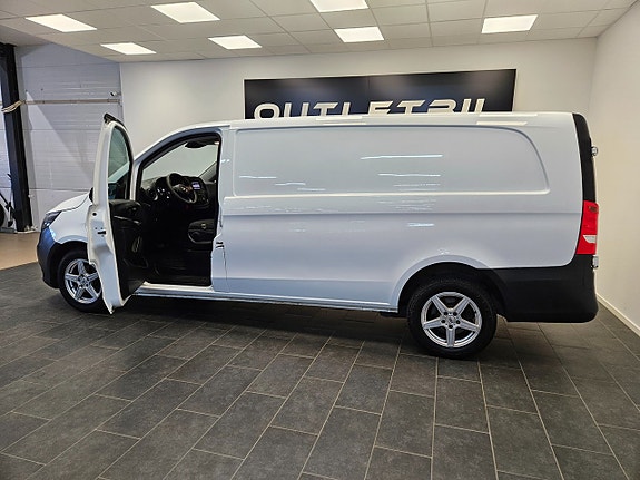 Mercedes-Benz Vito 114 3 of 5