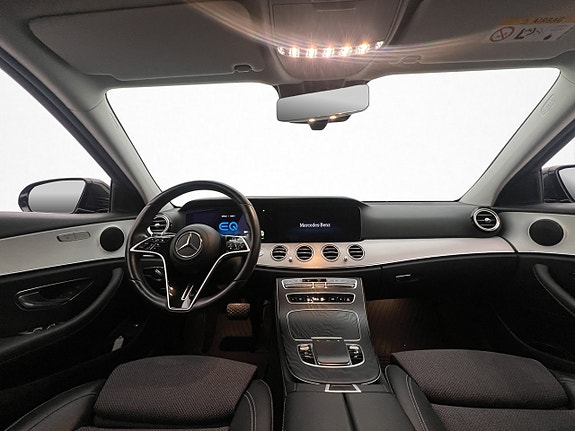 Mercedes-Benz E300 14 of 30