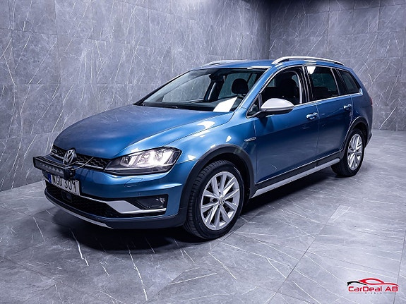 Volkswagen Golf Alltrack 3 of 26