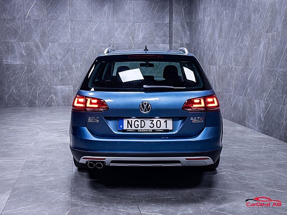 Volkswagen Golf Alltrack 6 of 26