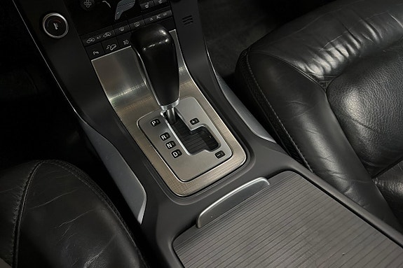 Volvo XC70 18 of 22
