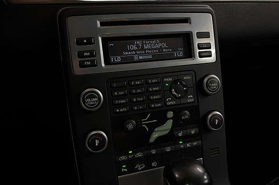 Volvo XC70 20 of 22