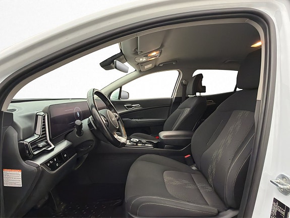 Kia Sportage 12 of 30