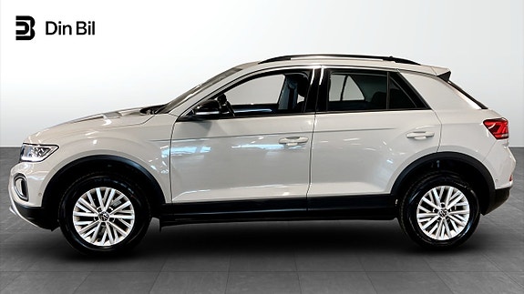 Volkswagen T-Roc 2 of 13