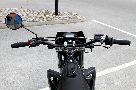 Rieju MRT SM | 2T | BLACK EDITION | MOPED | 45 | MOTARD MOPED 5 of 11