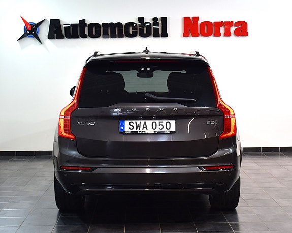 Volvo XC90 5 of 5