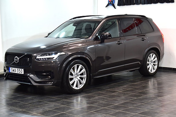 Volvo XC90 4 of 5