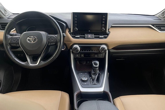 Toyota RAV4 15 of 27