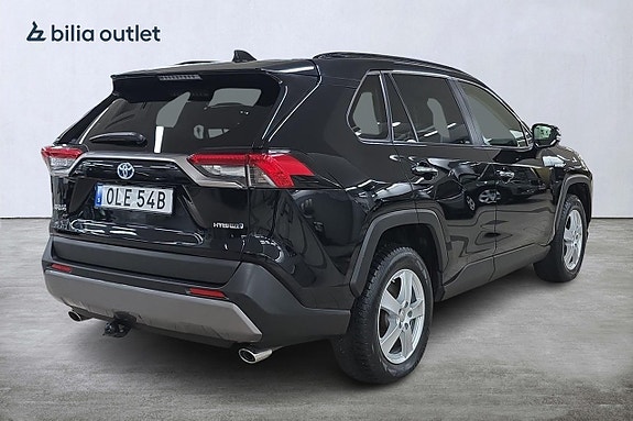 Toyota RAV4 6 of 27