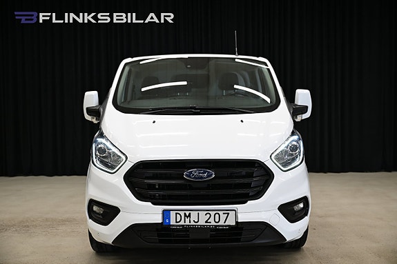 Ford Transit Custom 14 of 26