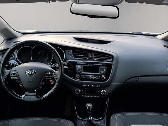Kia Ceed 13 of 27