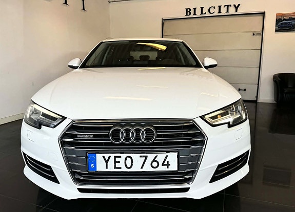 Audi A4 8 of 26
