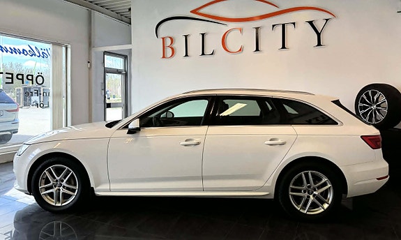 Audi A4 5 of 26