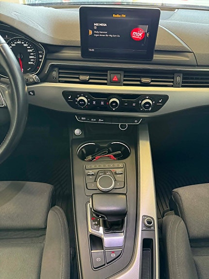Audi A4 21 of 26