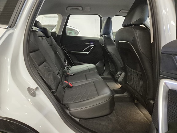BMW X1 15 of 24