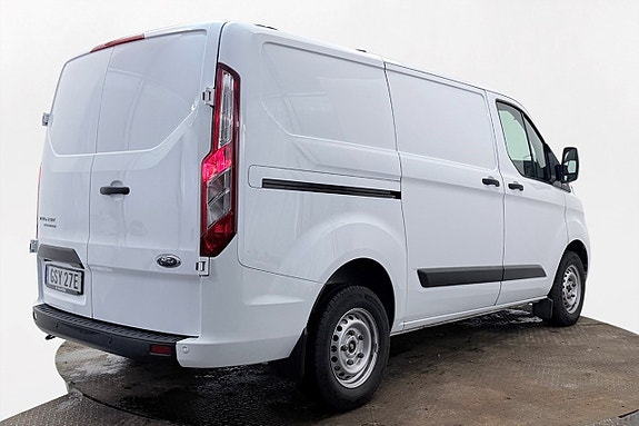 Ford Transit Custom 6 of 23