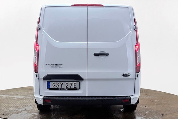 Ford Transit Custom 7 of 23