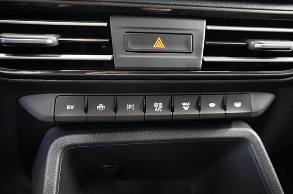 Ford Transit Connect 12 of 15