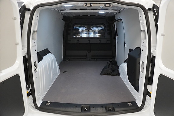 Ford Transit Connect 14 of 15
