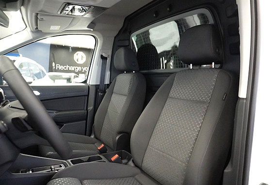 Ford Transit Connect 5 of 5