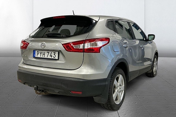 Nissan Qashqai 3 of 5